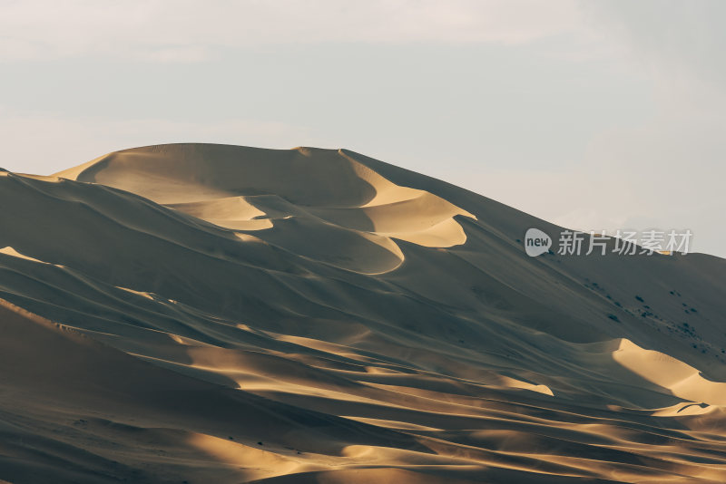 内蒙古巴丹吉林沙漠光影