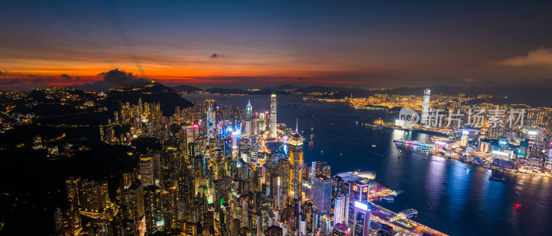 香港中环维多利亚港城市日落夜景