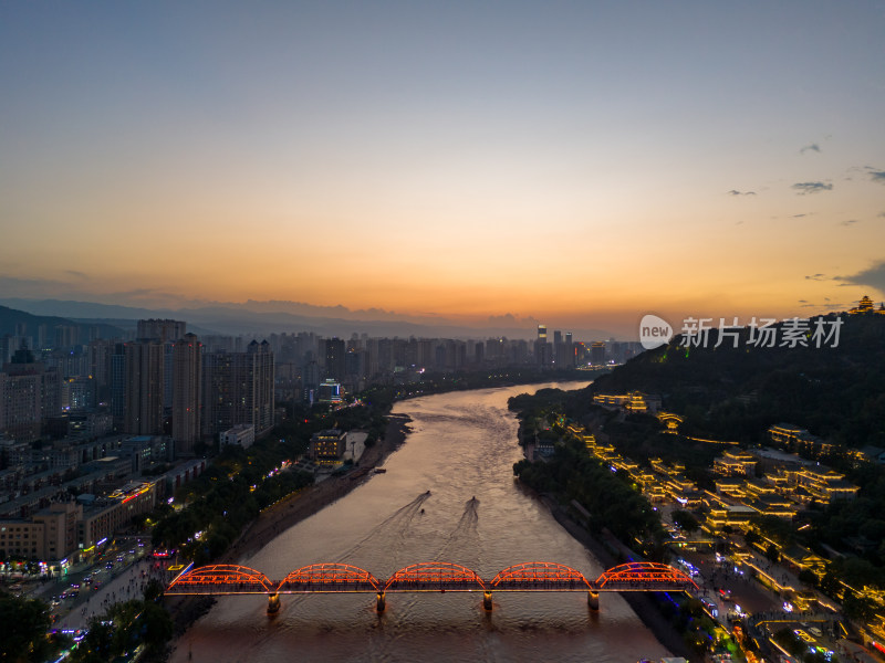 兰州城市夕阳夜景航拍图