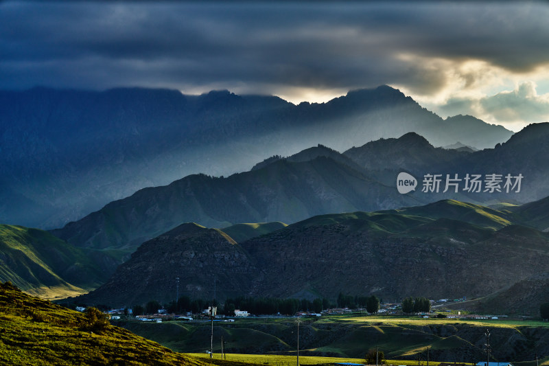 新疆鹿角湾的风光美景