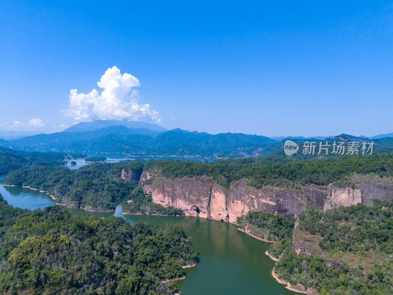 福建泰宁大金湖丹霞地貌航拍图