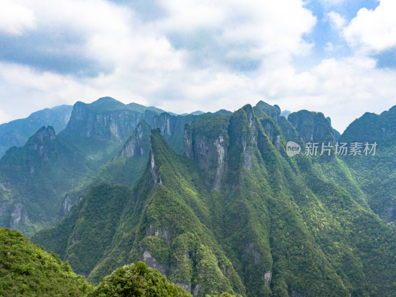 湖南张家界奇特山川航拍摄影图