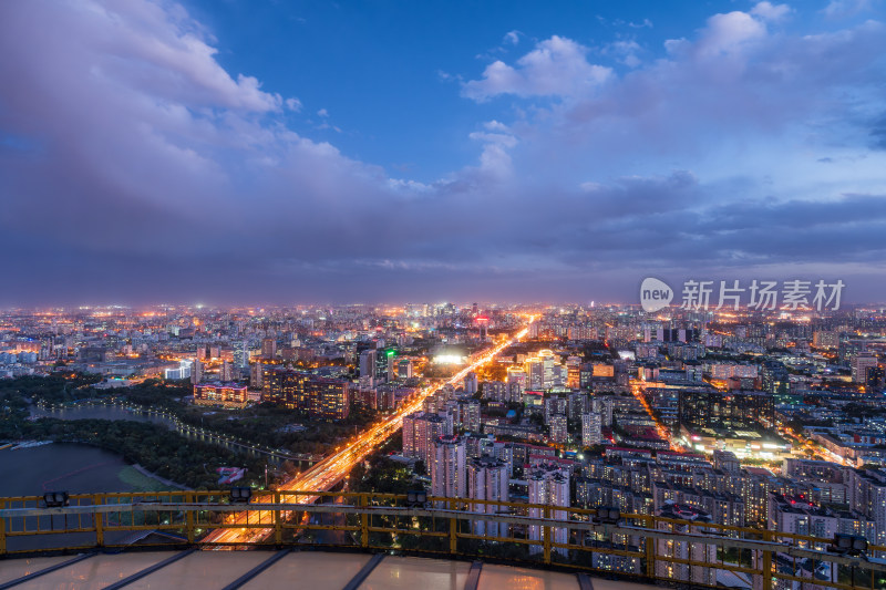 俯瞰北京丰台区西三环南三环夜景车流