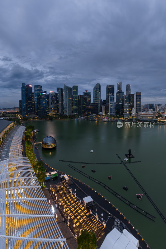 新加坡滨海湾金沙海滨奥林匹克蓝调夜景航拍