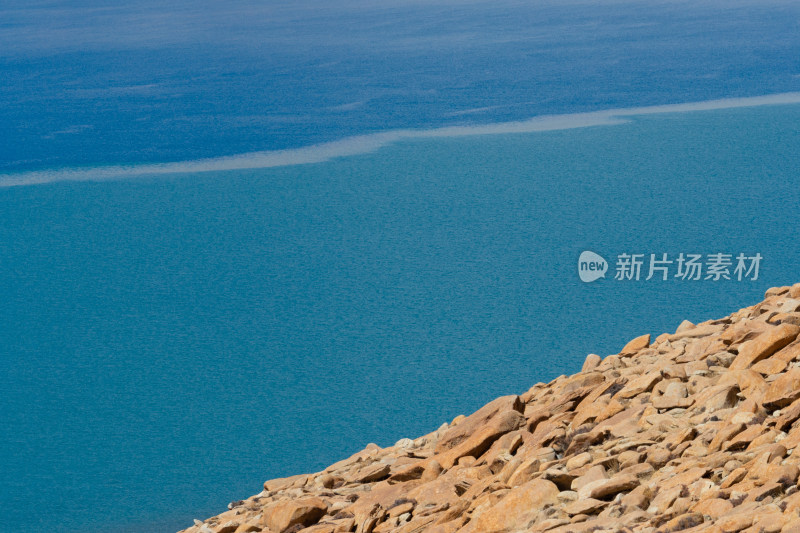 雪山高原圣湖佩枯错