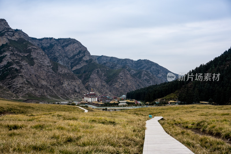 武威冰沟河景区