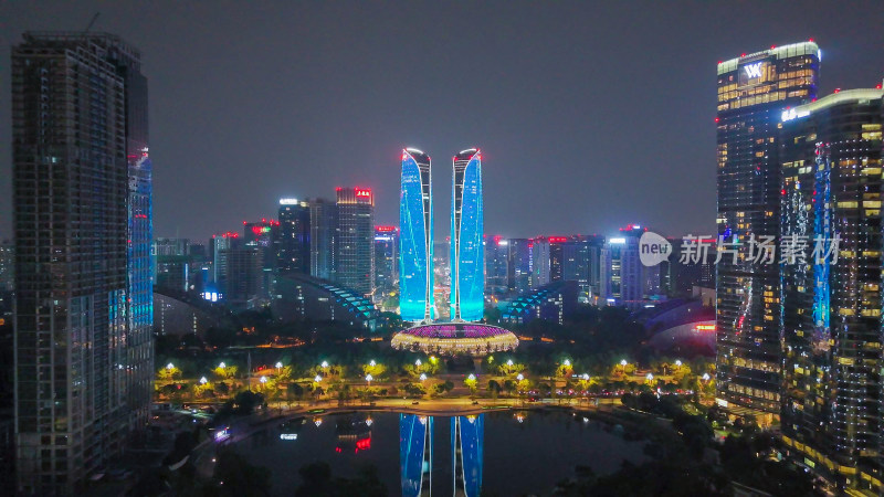 航拍成都天府新城成都双子塔夜景