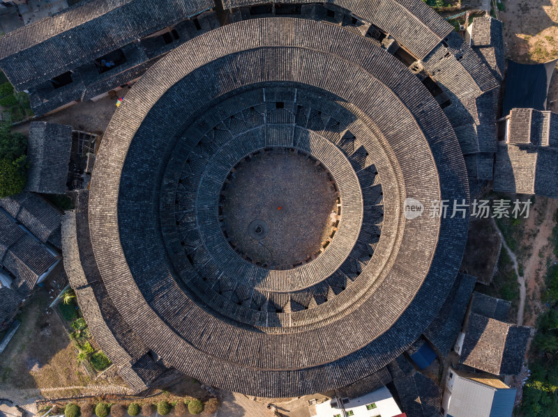 广东梅州永定客家土楼群建筑花萼楼高空航拍