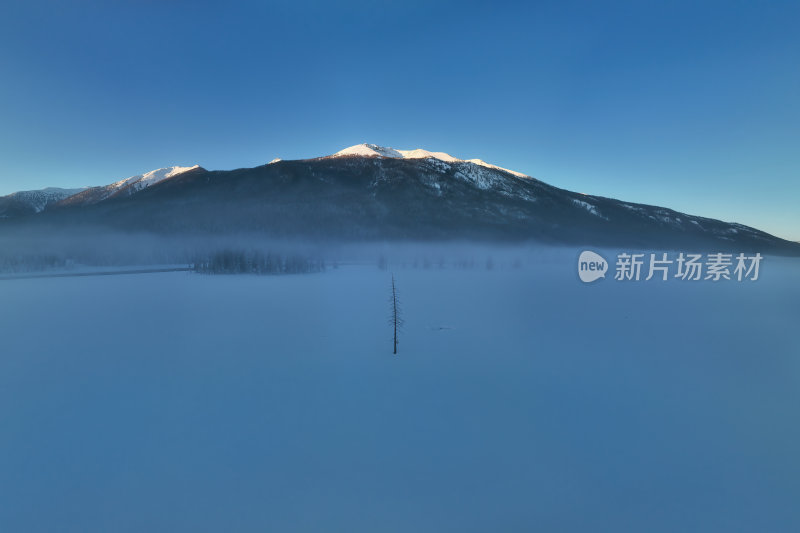 新疆北疆阿勒泰喀纳斯冬季雪景童话世界航拍