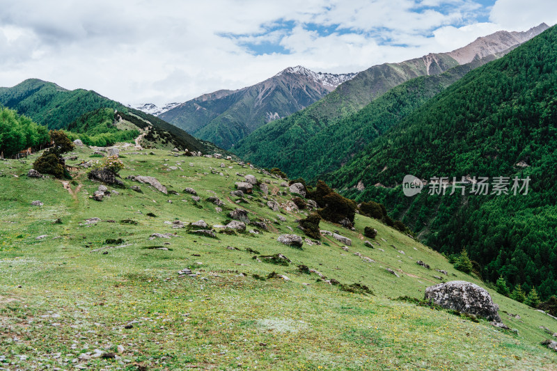 阿坝州四姑娘山海子沟