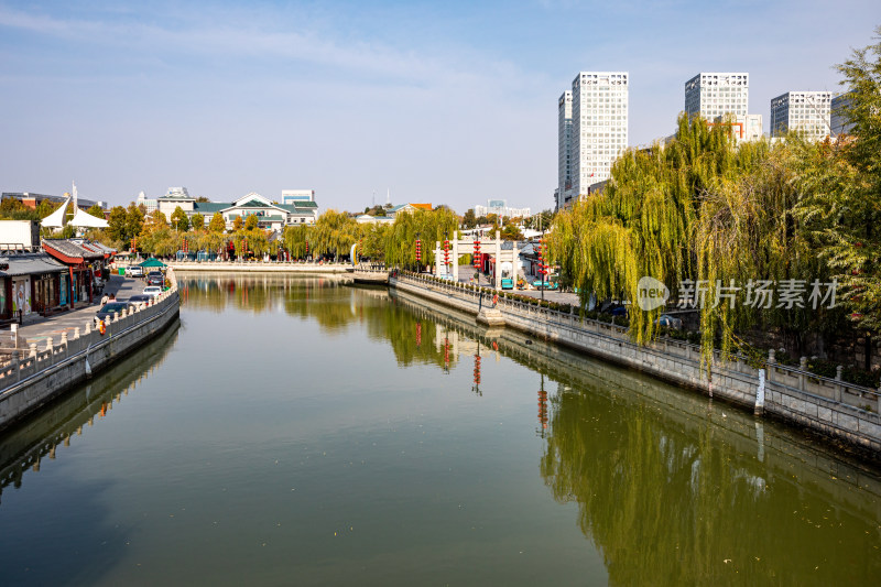 济宁老运河古运河城市河流景观城市建筑倒影