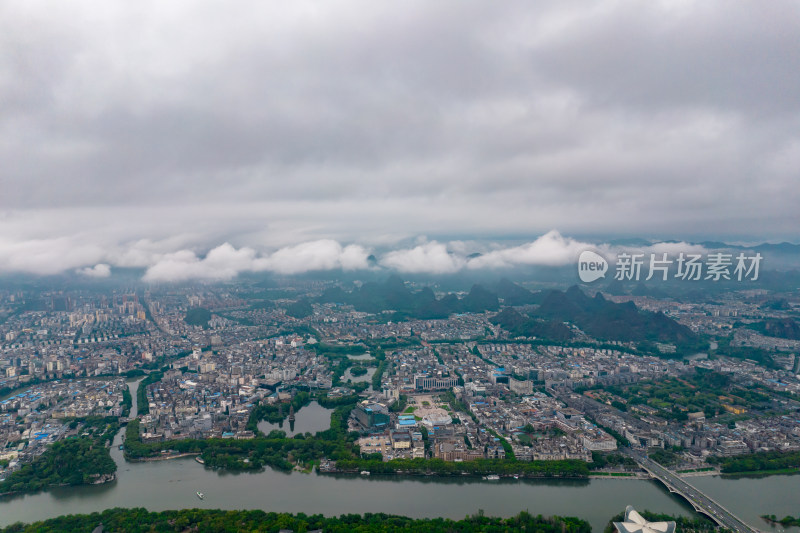 桂林城市乌云密布暴雨来临航拍