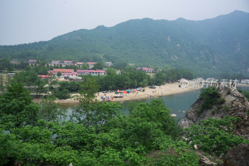 山上俯瞰大连庄河北峪河谷夏季风景