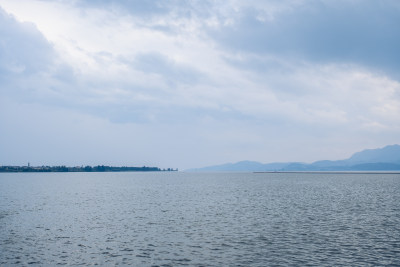 昆明滇池山水风光