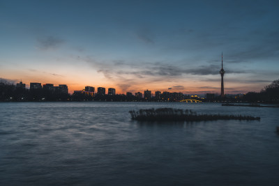 北京玉渊潭日落夕阳晚霞