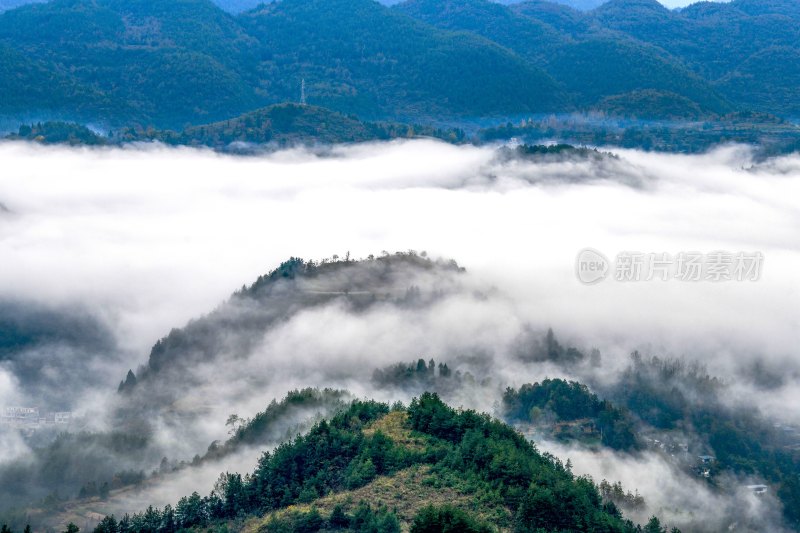 重庆酉阳：石门山的清晨