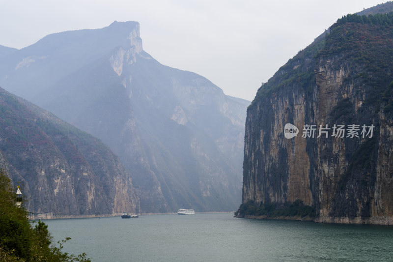 长江三峡重庆奉节瞿塘峡山水风光