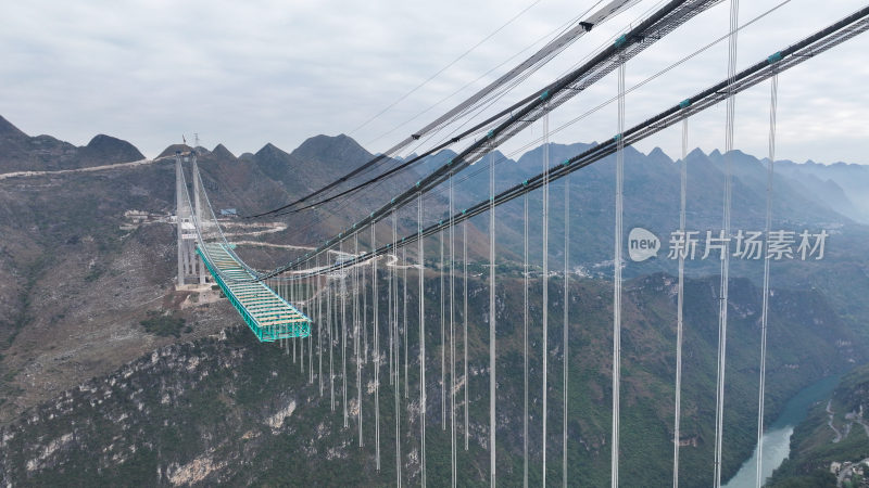 贵州花江峡谷大桥建设航拍