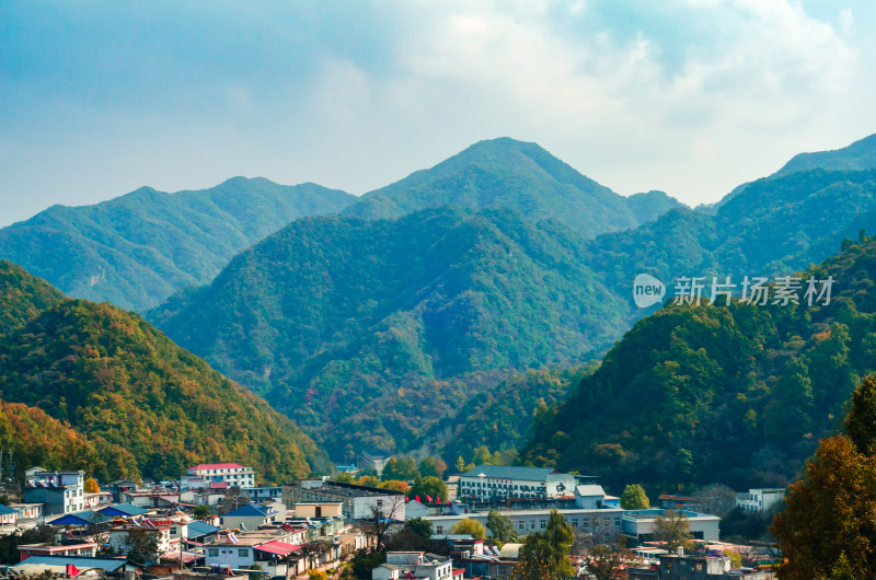 河南洛阳白云山风景区秋色