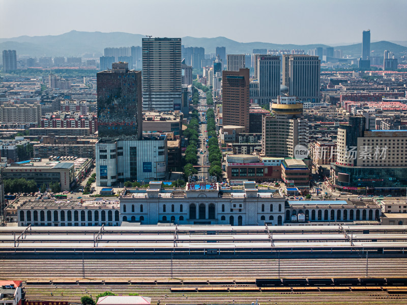 中国辽宁锦州火车站城市建筑航拍全景