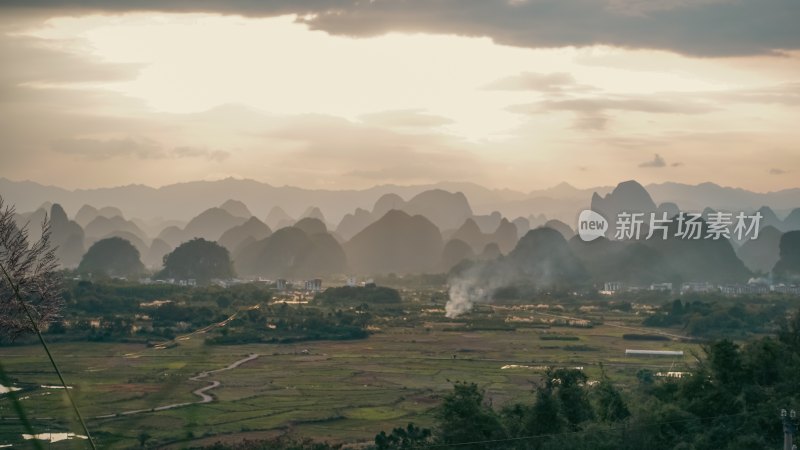 水墨桂林山水