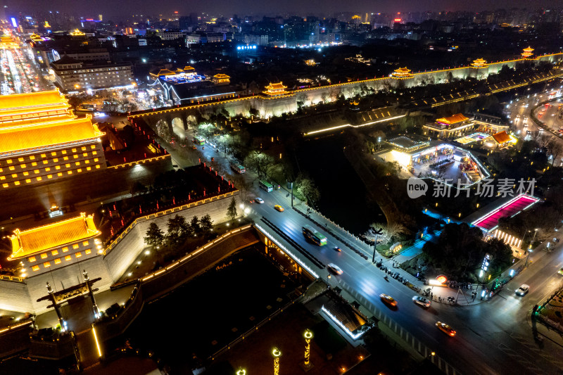 西安城墙永宁门夜景灯光航拍摄影图