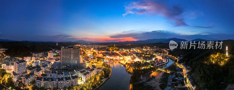 福建泰宁古城夜景航拍全景图