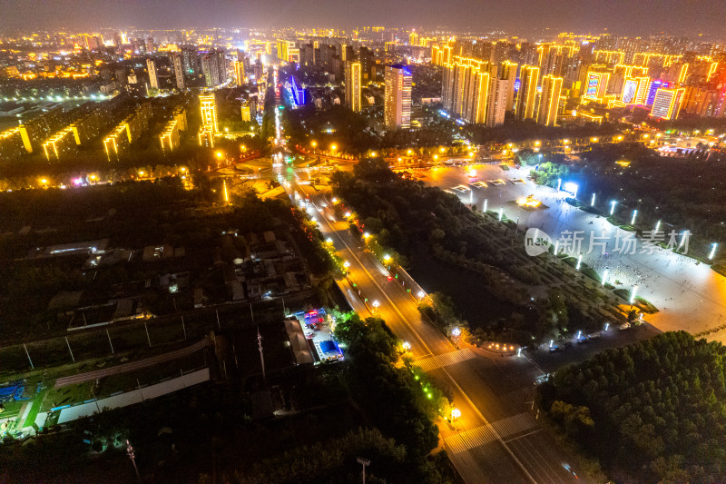 航拍河北沧州城市夜景灯光