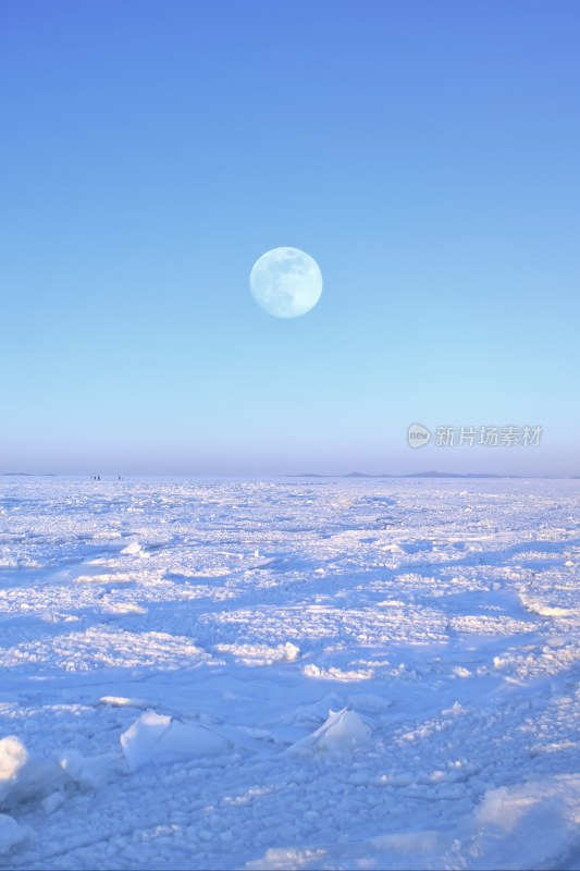 大连夏家河子 冰海上的黄昏