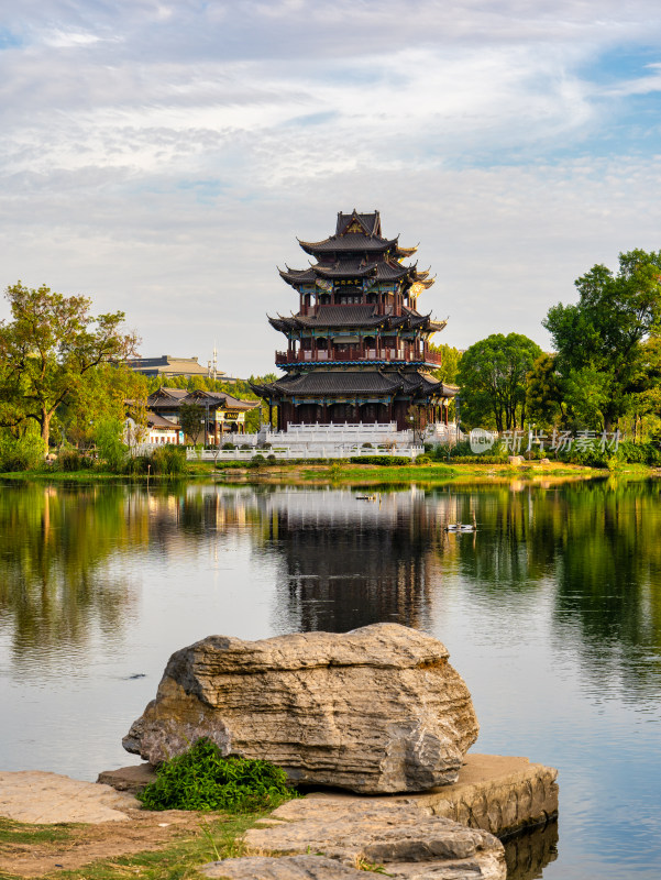 中国湖北武汉的紫阳阁