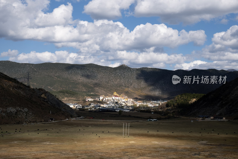 松赞林寺