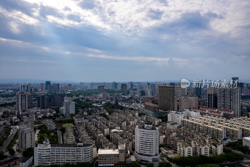 宁波鼓楼地标建筑航拍图