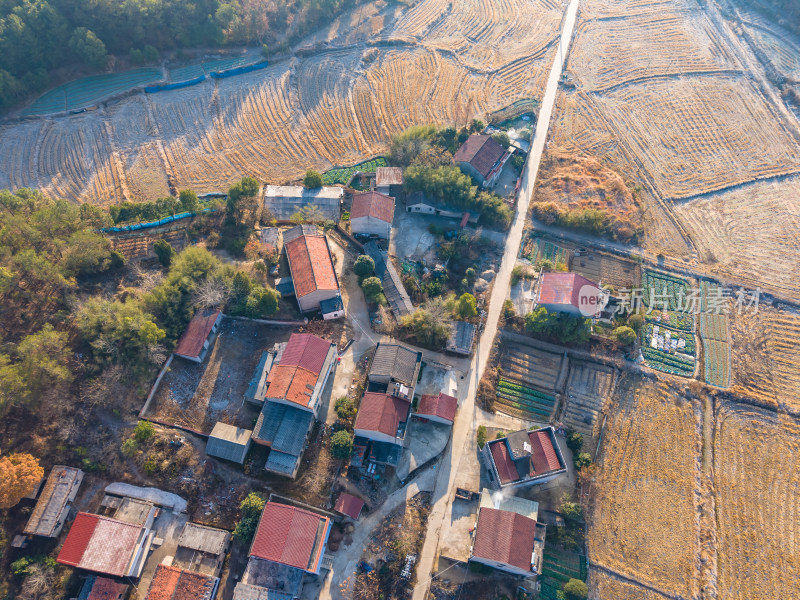 乡村田野航拍全景