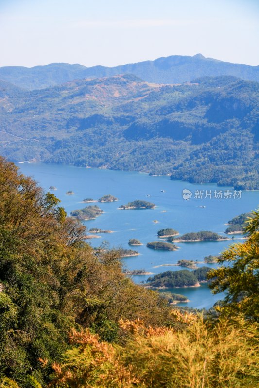 仙岛湖生态旅游景区，自然群山户外风景