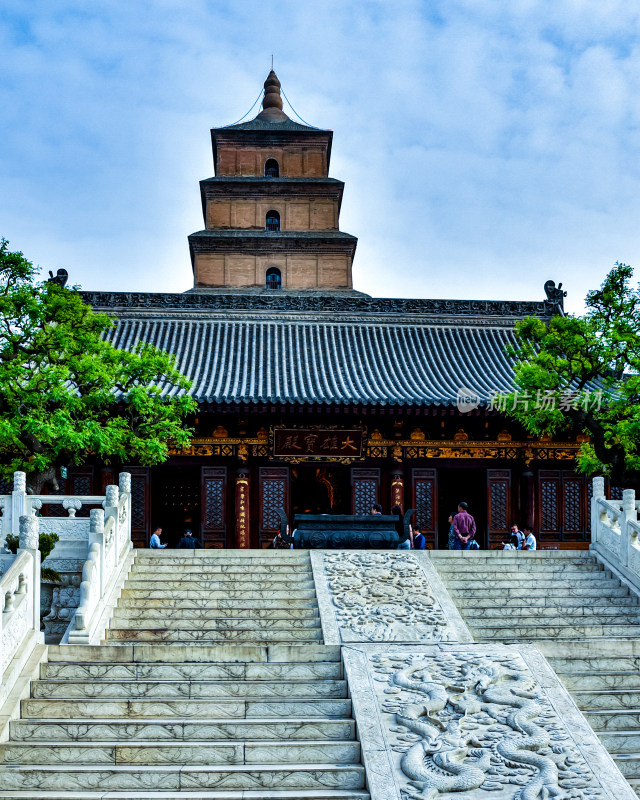 西安大雁塔大慈恩寺遗址公园