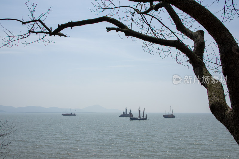 无锡鼋头渚景区太湖佳绝处湖光山色和船只