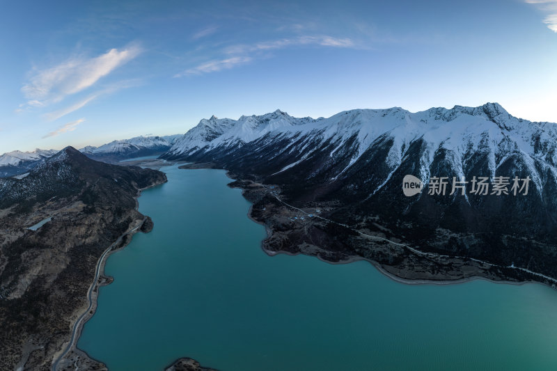 西藏昌都然乌湖来古雪山冰湖高空航拍