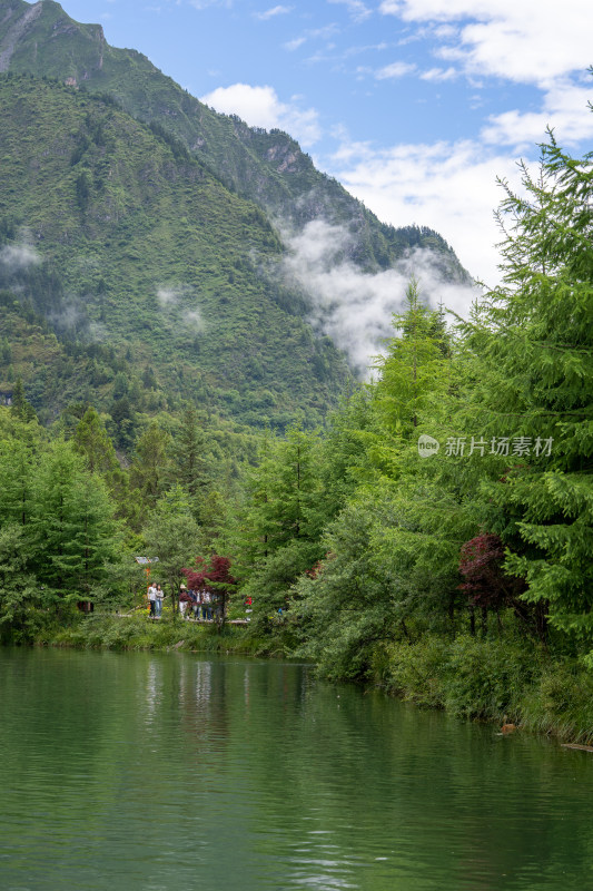 四川西部阿坝理县毕棚沟景区的迷人景色