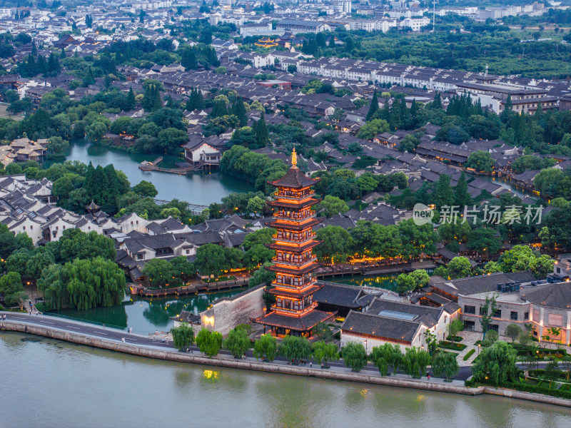 航拍水乡古镇乌镇夜景