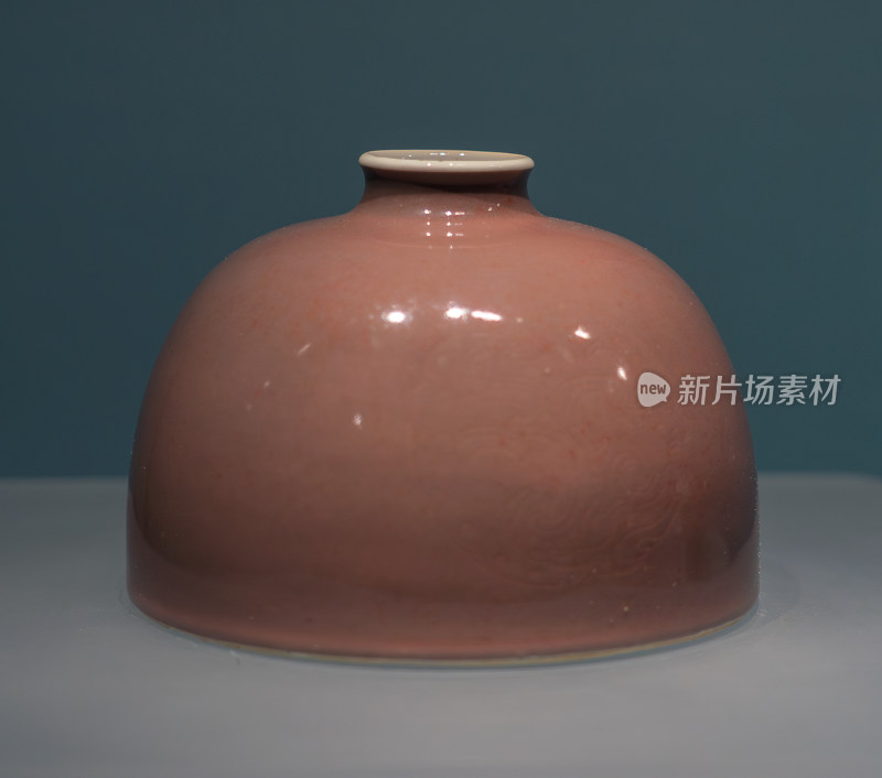 山东博物馆清康熙豇豆红釉太白尊