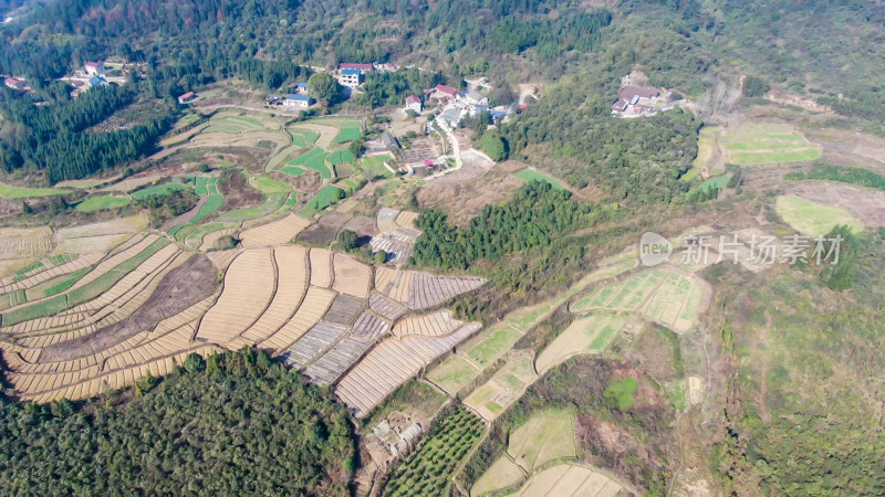 春耕农田农业种植山川丘陵航拍图