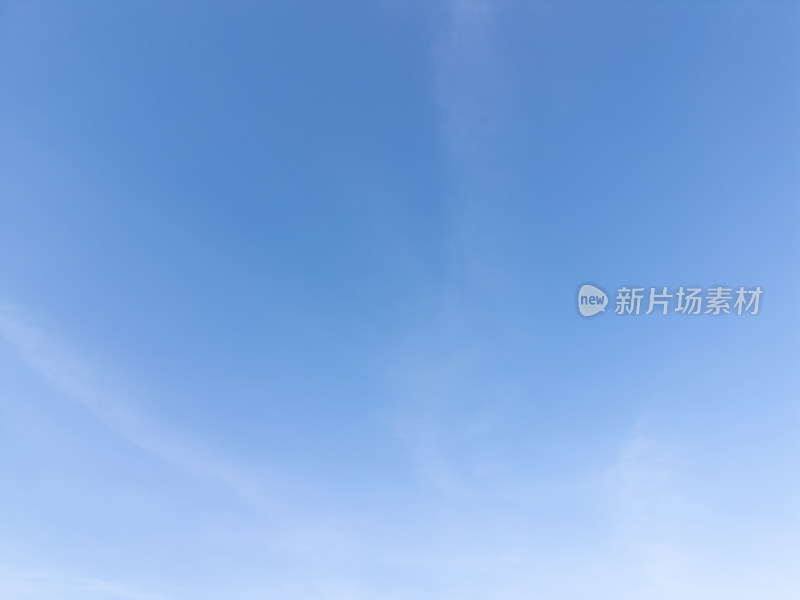 无人机高空航拍的天空