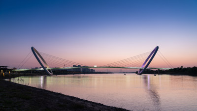 南京眼步行桥夜景