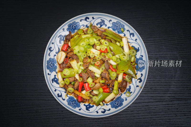 特色中餐辣炒鸡胗