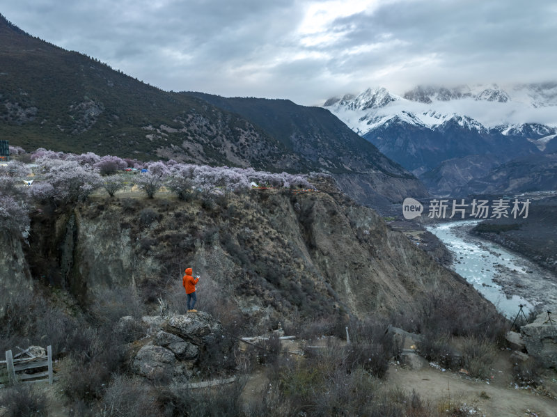 西藏林芝索松村南迦巴瓦峰雪山航拍