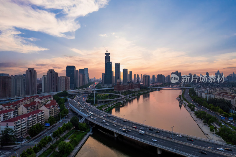 天津海河复兴门地铁站海津大桥城市交通风光