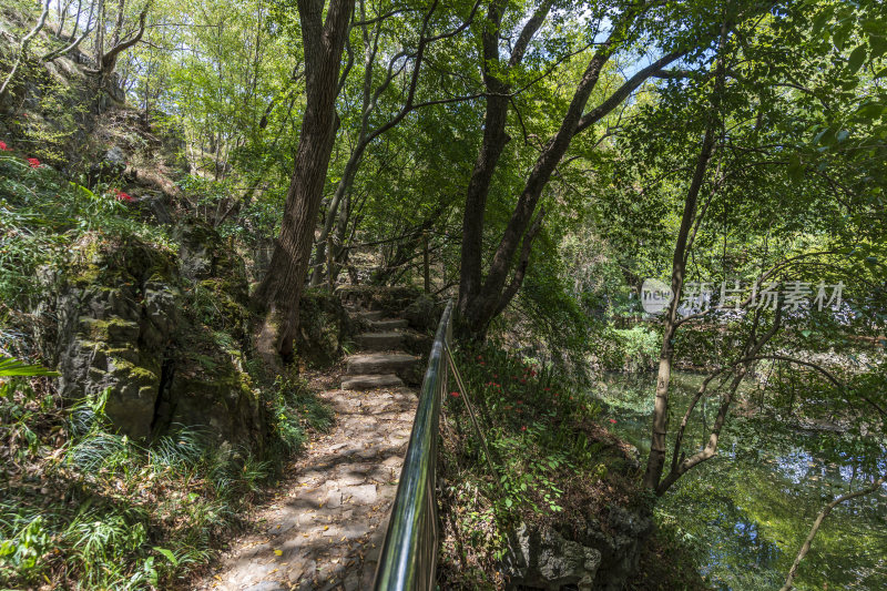 武汉江夏区白云洞景区风景