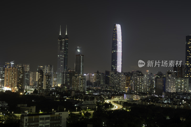 深圳罗湖地王大厦和京基100的夜景