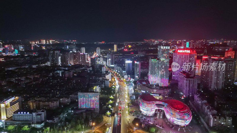 航拍泸州夜景中国酒城大剧院夜景