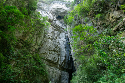 重庆武隆后坪乡天坑群景观